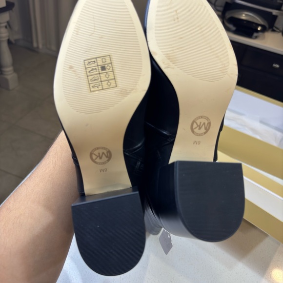 NWOT - Michael Kors Boots - Picture 6 of 6